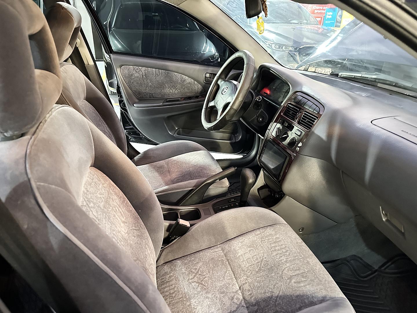 Interior Slide 3