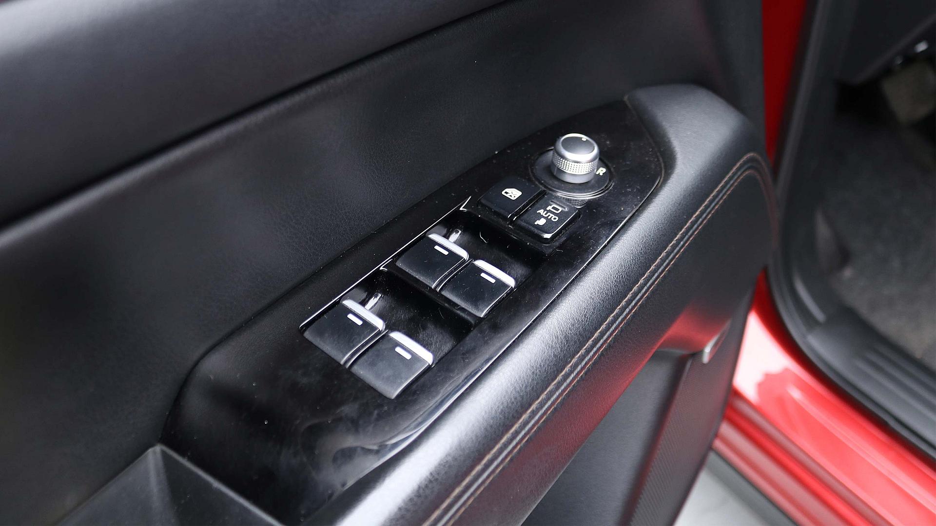 Interior Slide 8