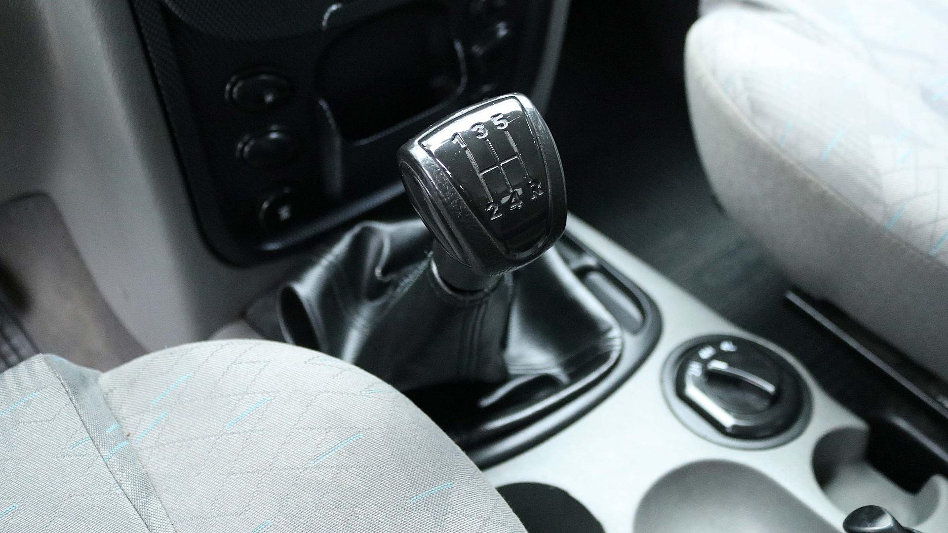 Interior Slide 3